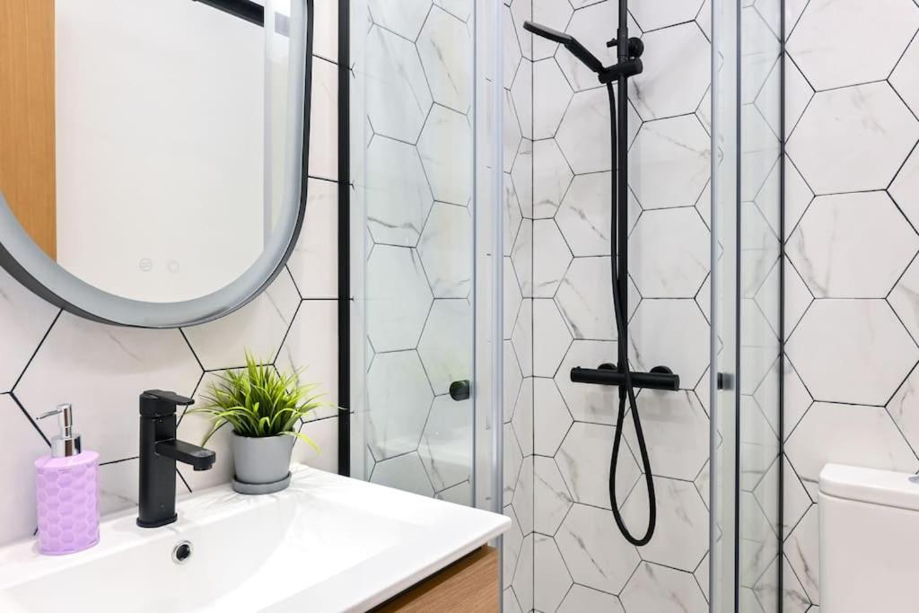 For You Rentals Apartamento Temporal Centrico De Dos Dormitorios Sil2 Μαδρίτη Εξωτερικό φωτογραφία